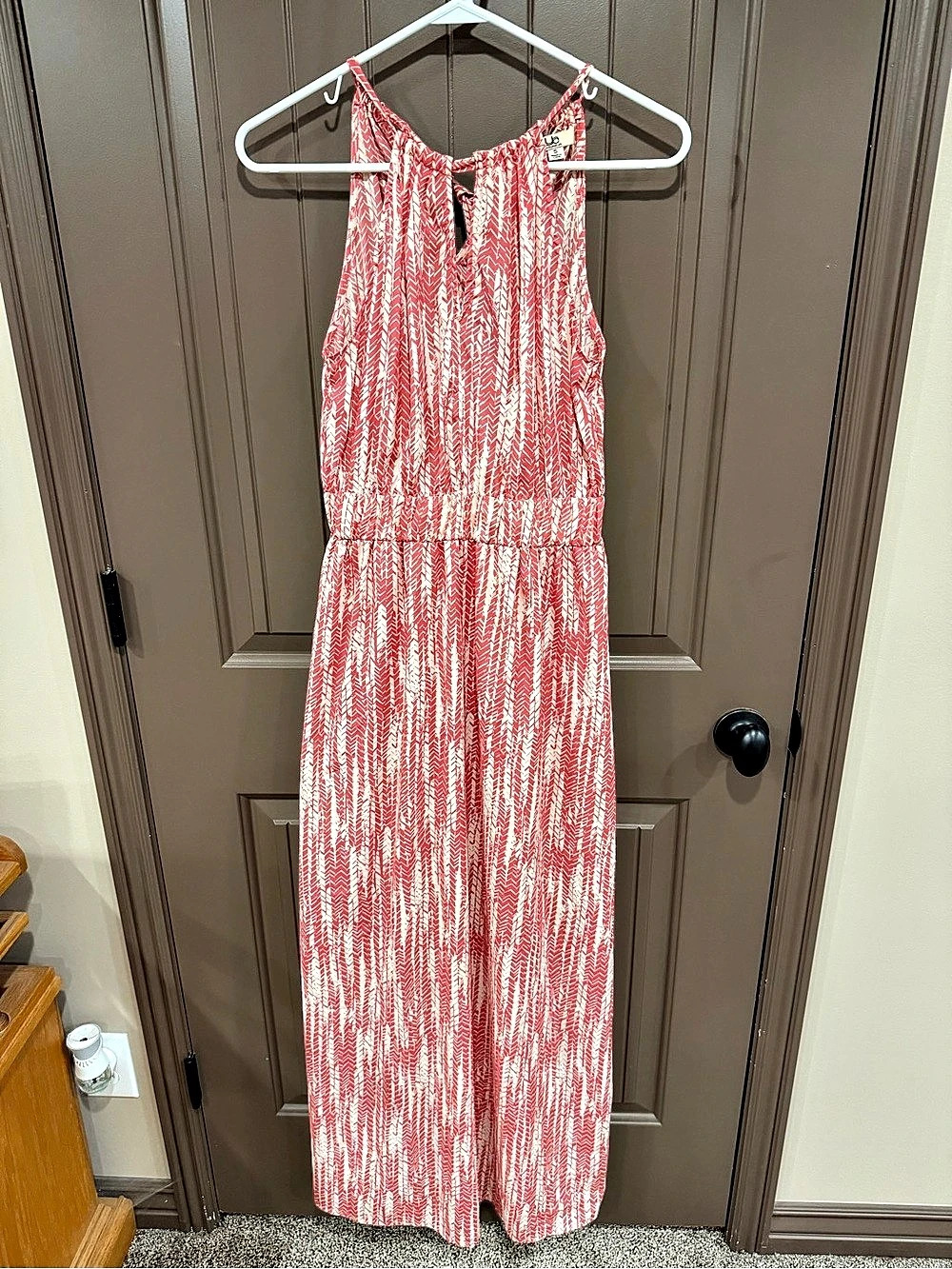 Los Angeles Red & White Geometric dress Size Small